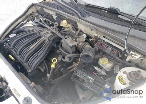 2005 Chrysler Pt Cruiser Touring z USA, uszkodzony, nr VIN 3C4FY58BX5T584844